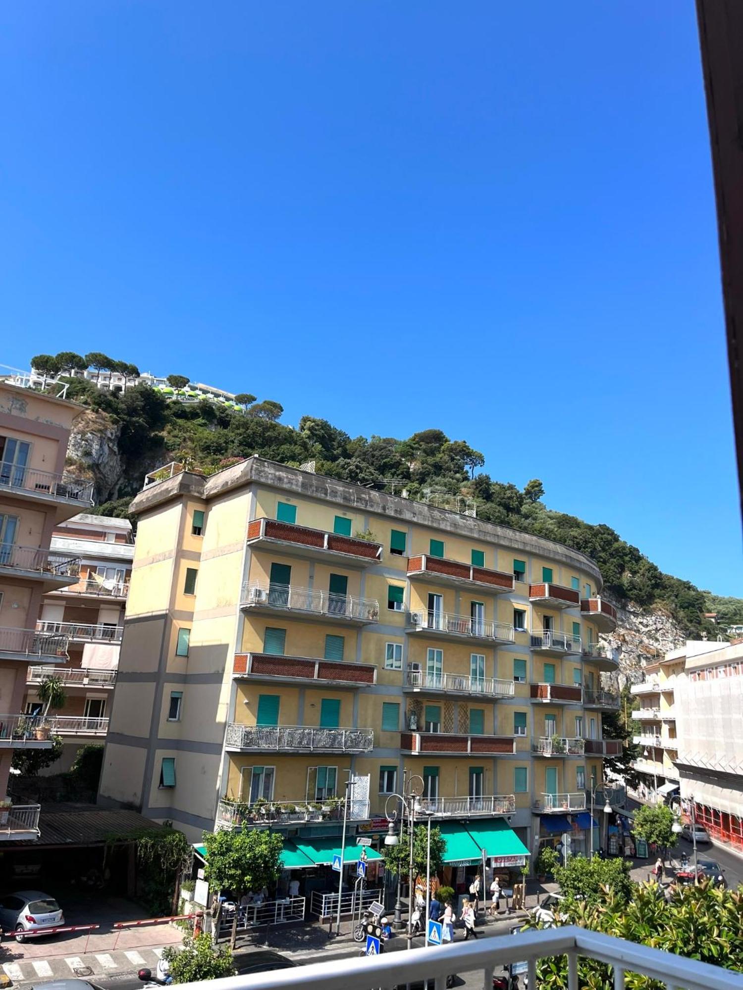 فندق Sorrento Street View المظهر الخارجي الصورة